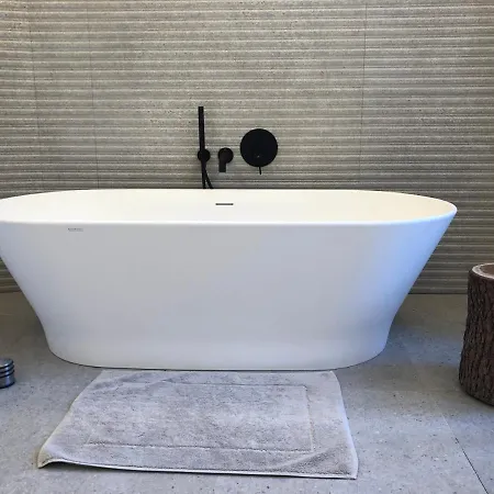 Domaine De La Mazure 4*