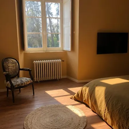 Domaine De La Mazure 4*