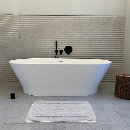 Domaine De La Mazure 4*