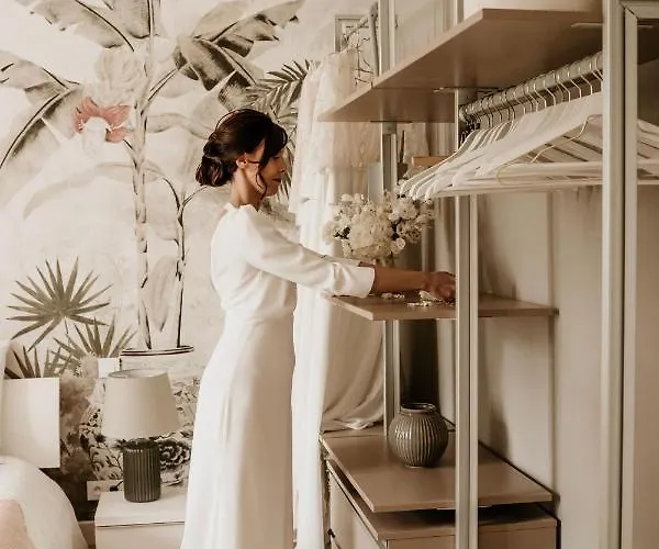 Domaine De La Mazure 住宿加早餐酒店 4*