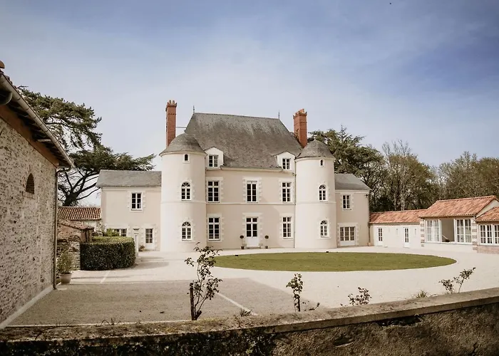 Alojamento de Acomodação e Pequeno-almoço Domaine De La Mazure La Chapelle-Basse-Mer