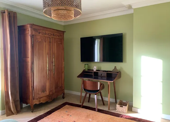 Alojamento de Acomodação e Pequeno-almoço Domaine De La Mazure 4*